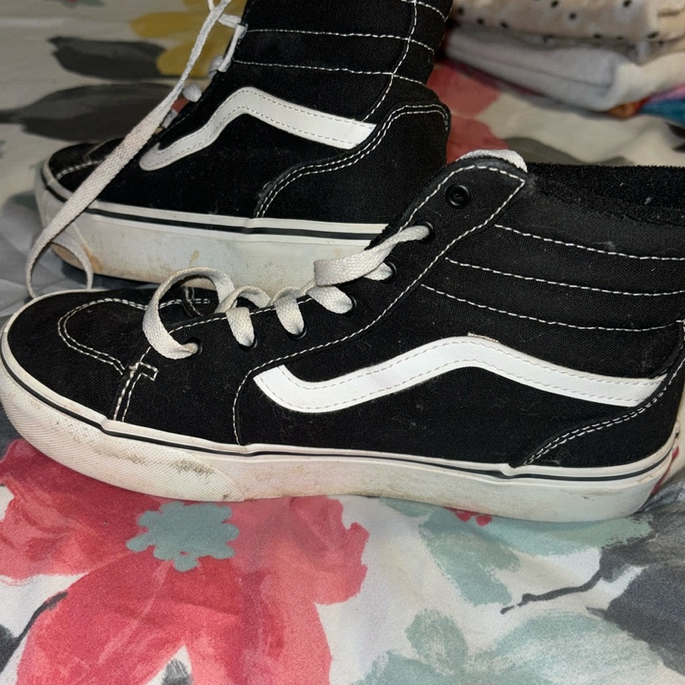 Black and white vans